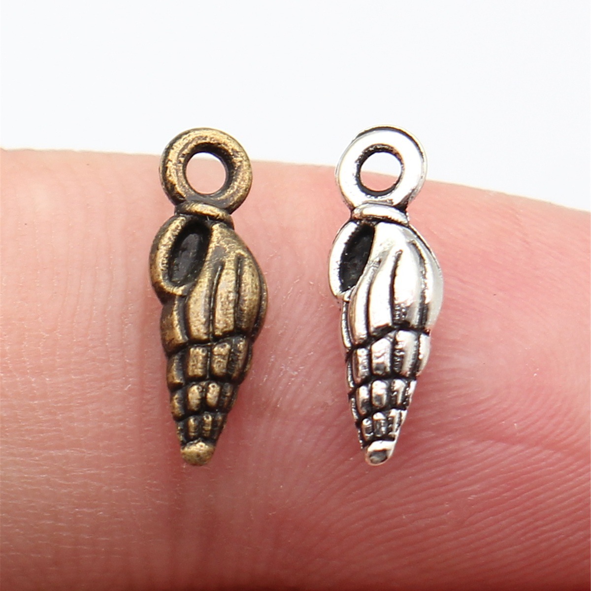 WYSIWYG 20pcs 5x14mm 2 Colors  - Vintage Fashion Stores ulasan dan harga