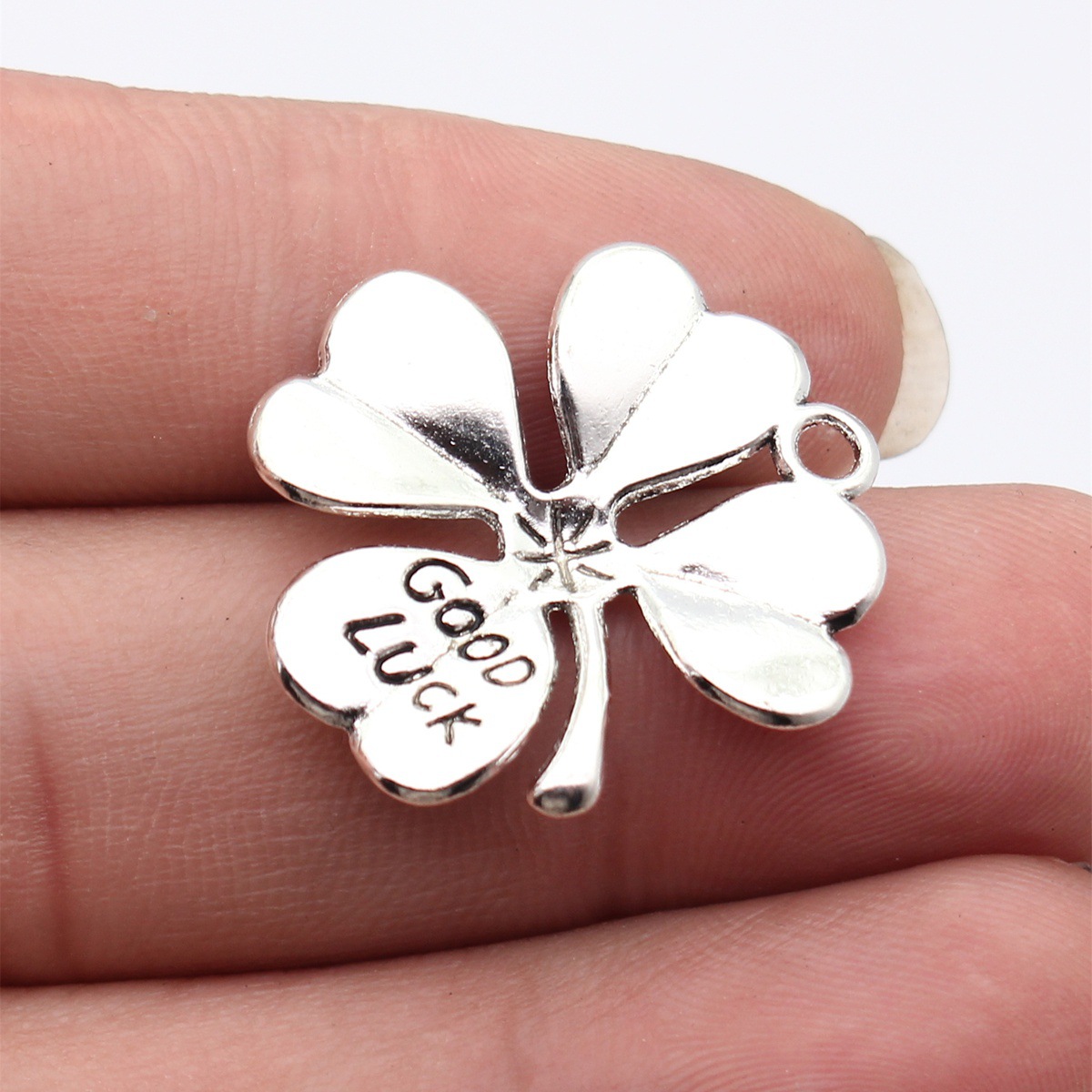 WYSIWYG 5pcs 28x26mm Kc Gold C - Vintage Fashion Stores ulasan dan harga