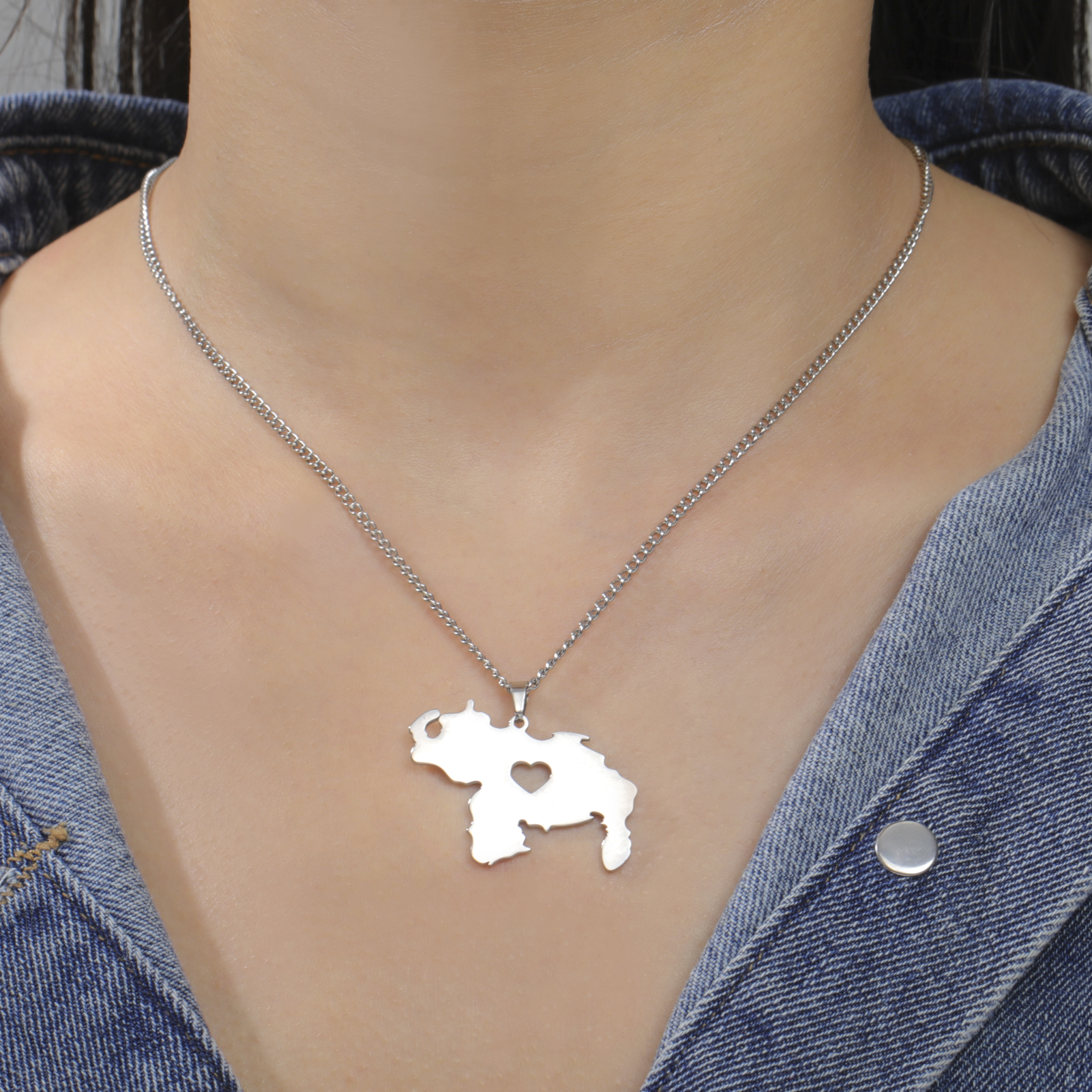 LIKGREAT Venezuela Map Necklac - Vintage Fashion Meaning ulasan dan harga