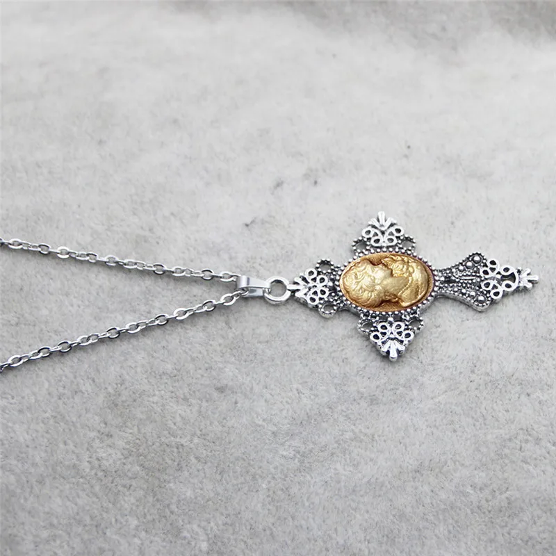 Vintage Look Cross Pendant Lad - Vintage Fashion Look ulasan dan harga